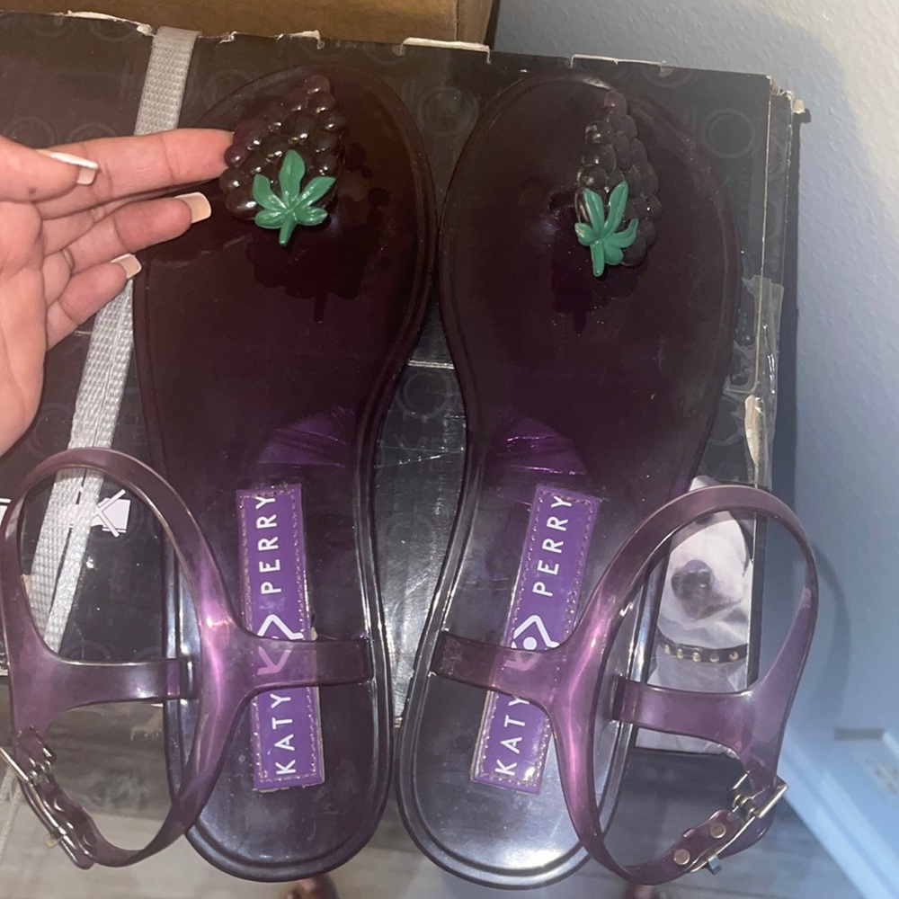 Katy perry. Grape purple jelly sandal. Size 8